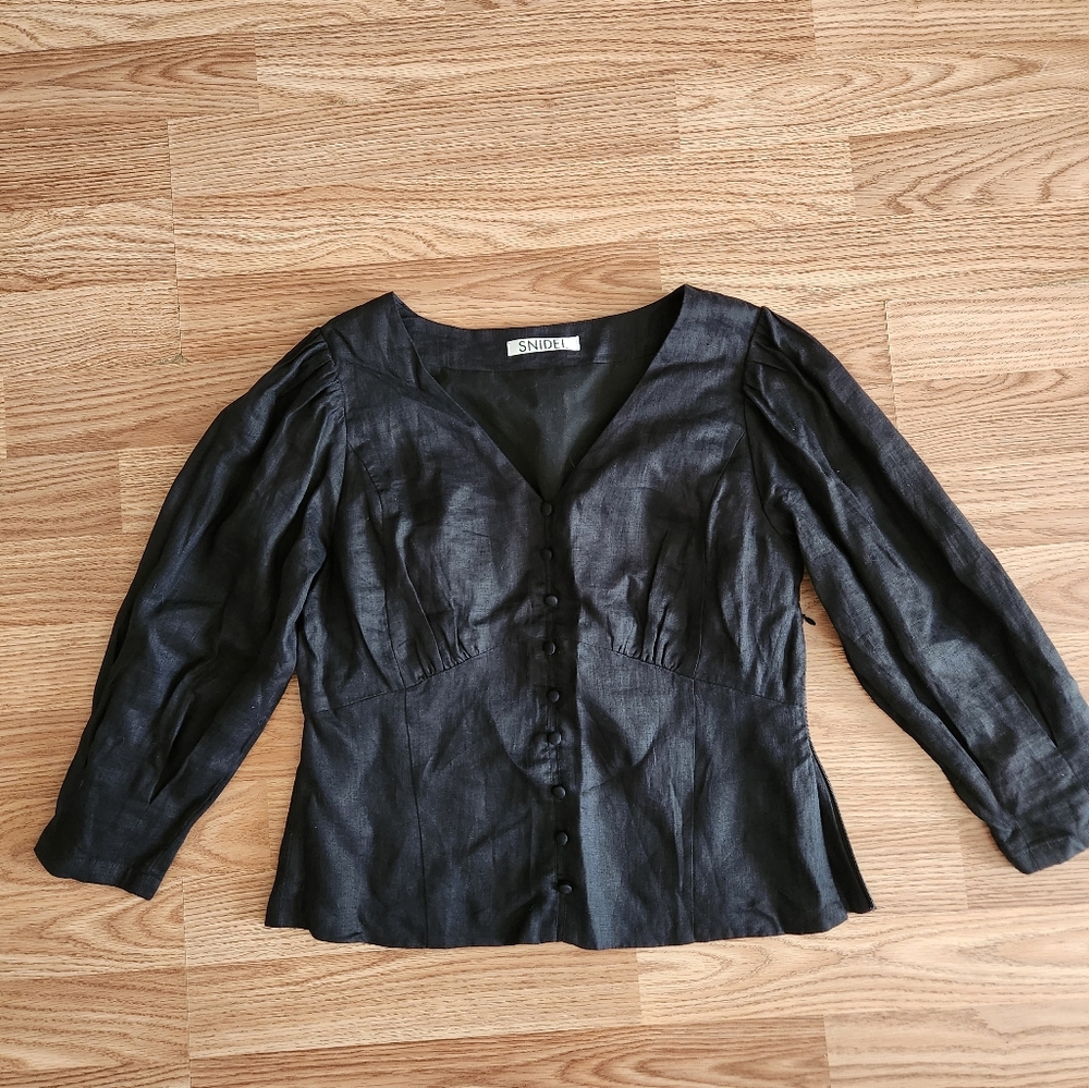 Linen long sleeve top